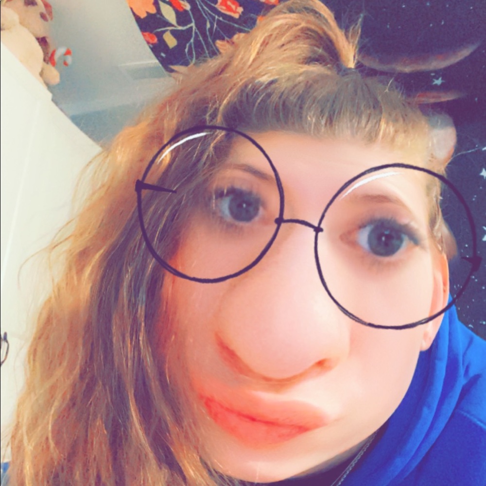 Meet your Posher, Katherine